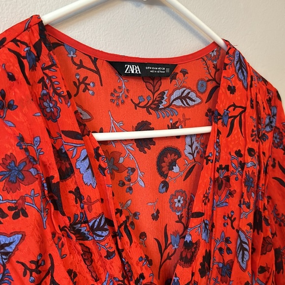 NWOT Floral Zara Dress - Picture 2 of 4